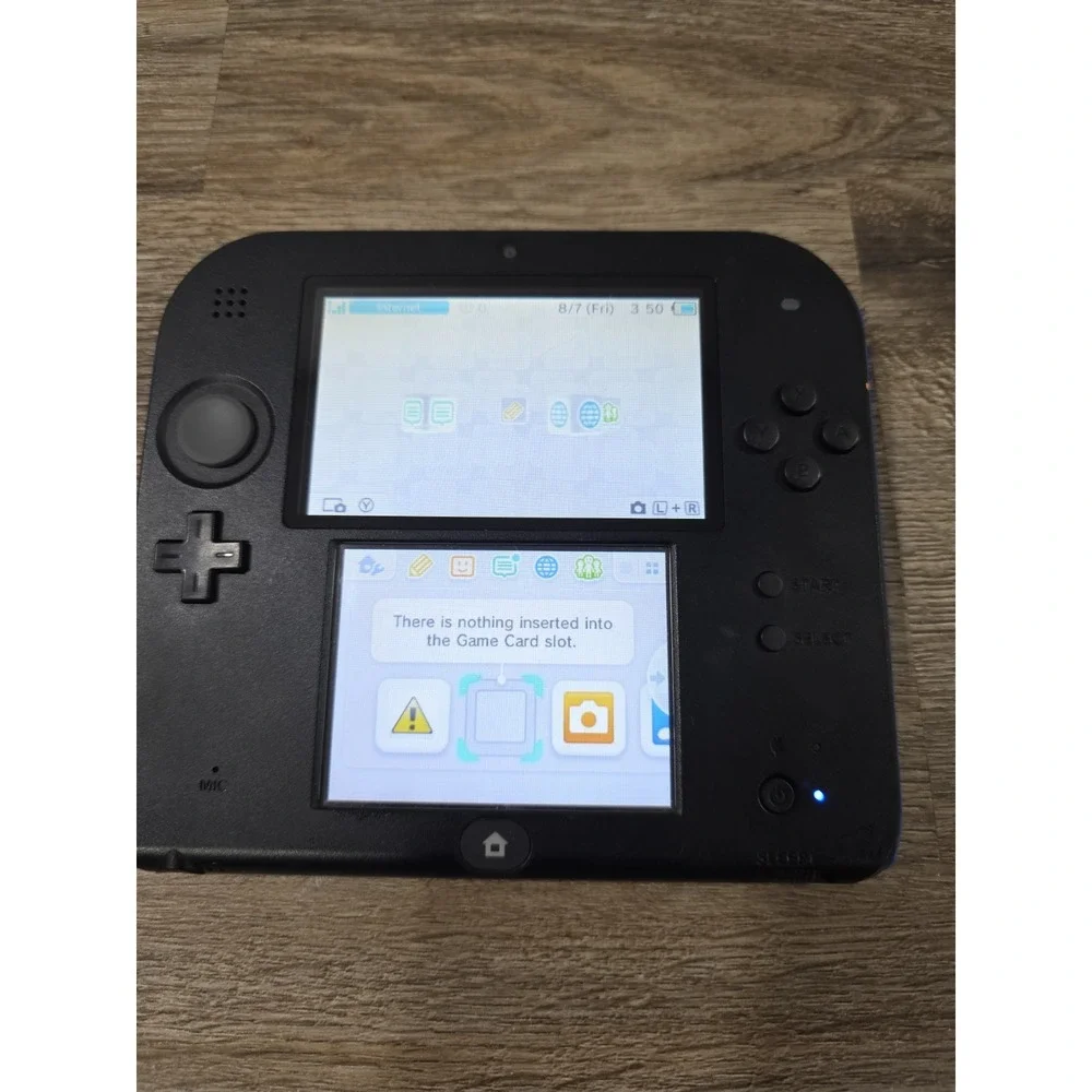 Nintendo 2ds FTR-001 With 2 Games, 4GB SD Card, Charger, & Stylus Tested Works!